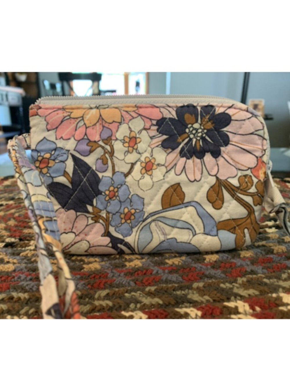 Vera Bradley RFID Zip Top ID Case Wristlet Wallet Aloha Blooms actual